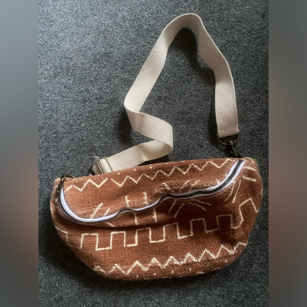 Jenna rust Brown Woven Crossbody sling fanny pack bag